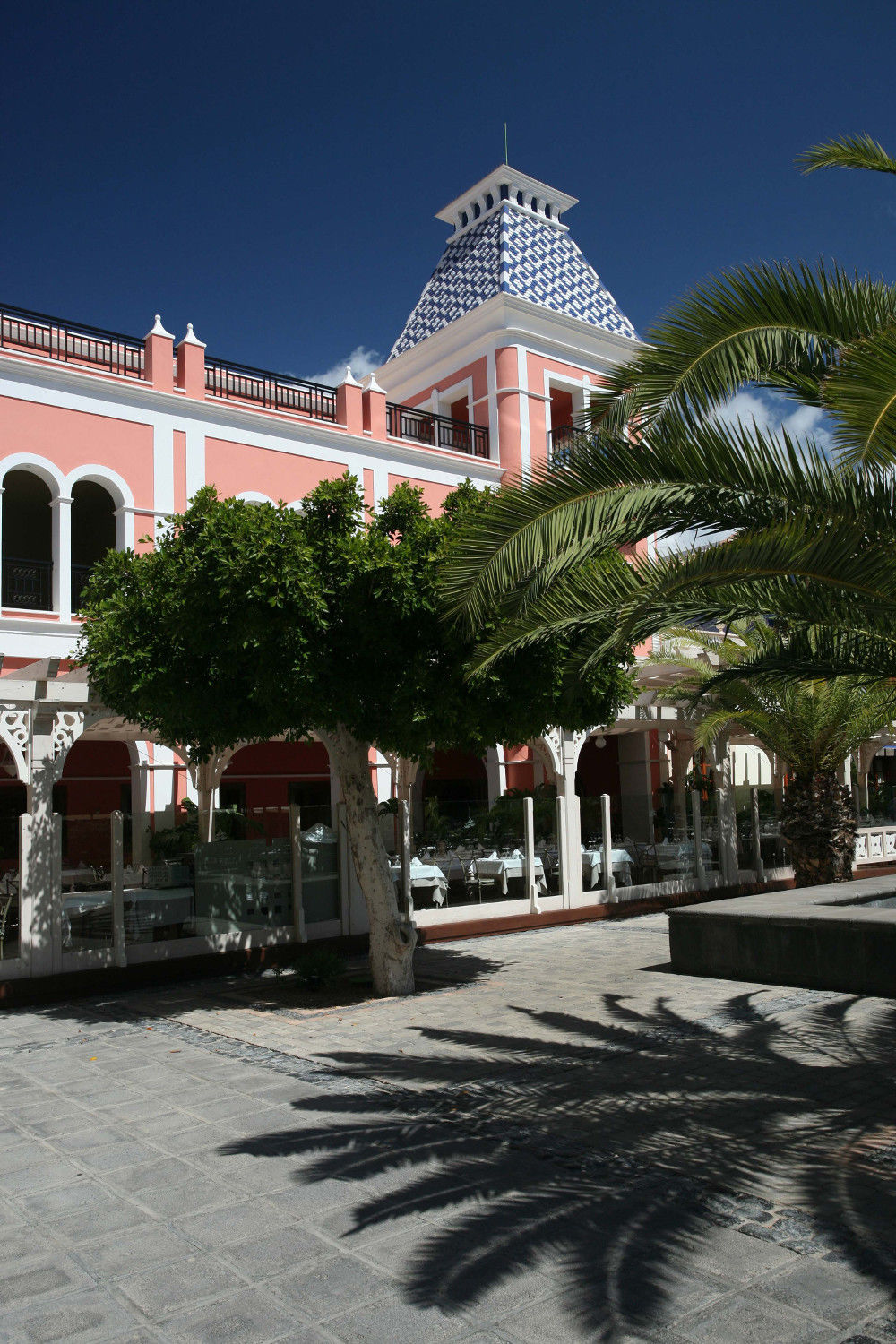 Lopesan Del Conde & Thalasso 5*